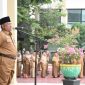 Sekretaris Daerah Kabupaten Kampar Drs Yusri,M.Si saat memimpin apel gabungan
