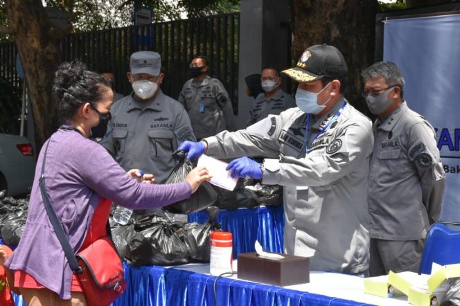 
					Bakamla RI Gelar Bakti Sosial Peduli Covid-19