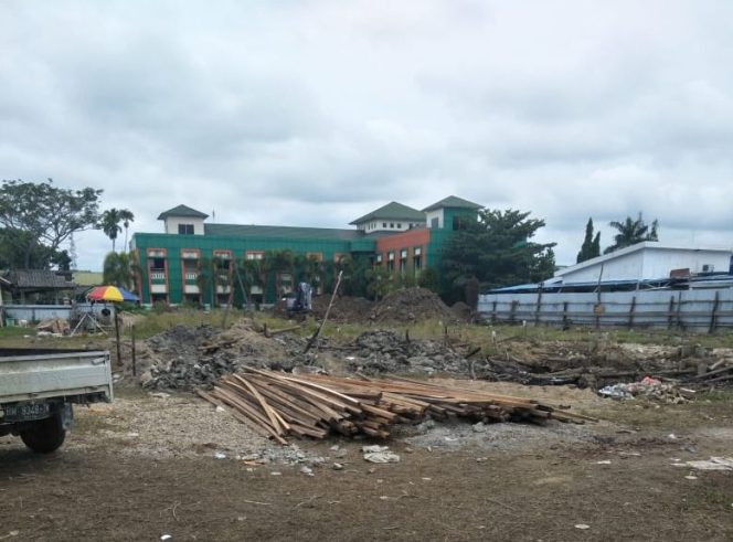 
					Pembangunan dan rehab RSUD Puri Husada Tembilahan, Inhil.