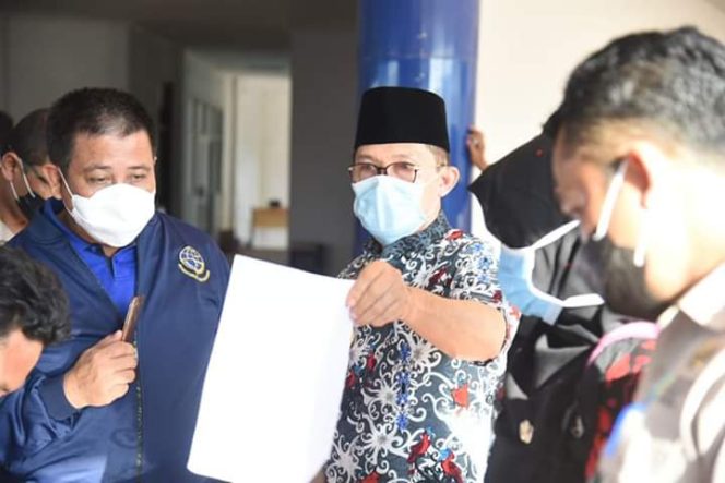 
					Pantau Pemulangan TKI, Walikota Dumai : Mereka Saudara Kita Semua