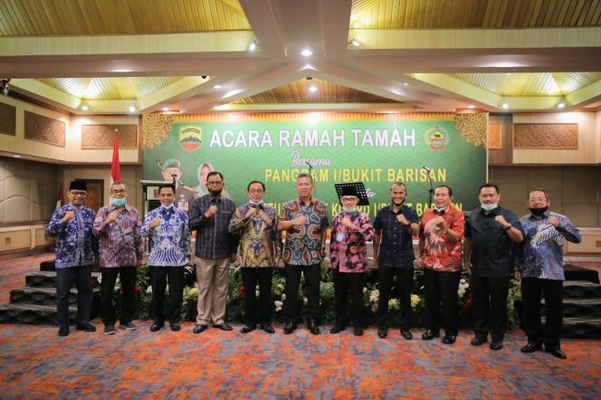 
					Walikota Dumai Hadiri Acara Ramah Tamah Bersama Pangdam I Bukit Barisan