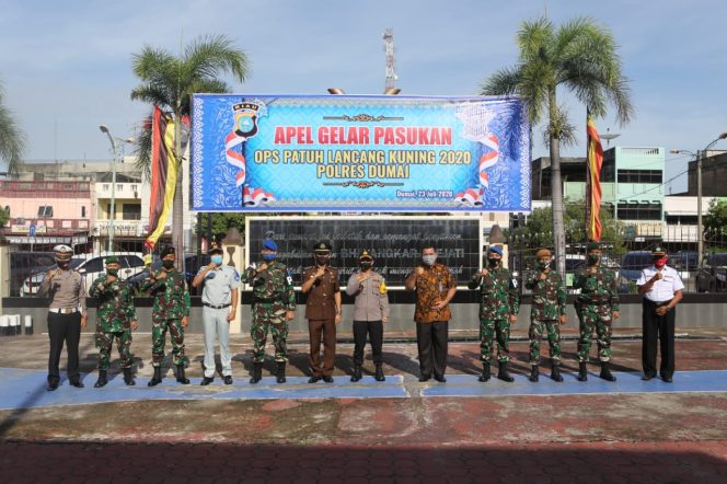 
					Operasi Patuh Lancang Kuning 2020, Polres Dumai Laksanakan Apel Gelar Pasukan