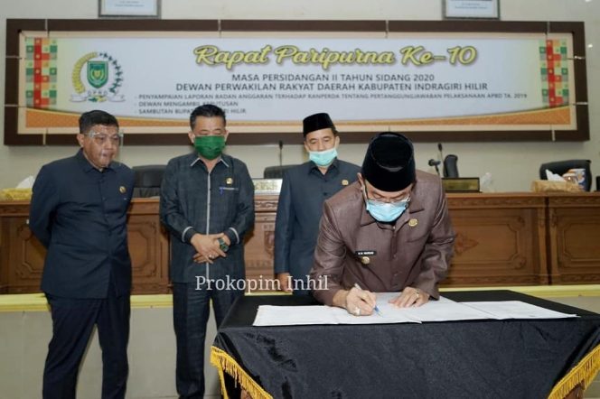 
					Paripurna DPRD, Bupati Inhil HM Wardan Sampaikan LKPD Inhil 2019 Peroleh WTP