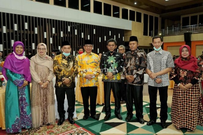
					Rini Triningsih Jabat Kajari Inhil, Pemkab Gelar Pisah Sambut