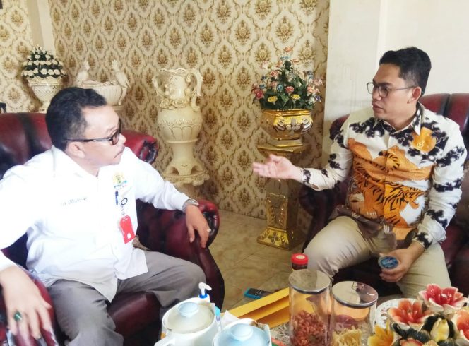 
					Senator Asal Riau Edwin Pranata Putra Kunjungani Kadin Inhil