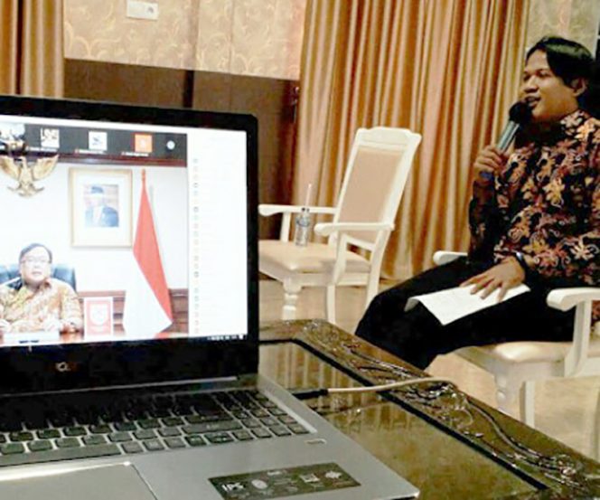 
					Mahasiswa China Asal Inhil  Pimpin Diskusi Virtual Bersama Dua Menteri RI dan Stafsus Presiden