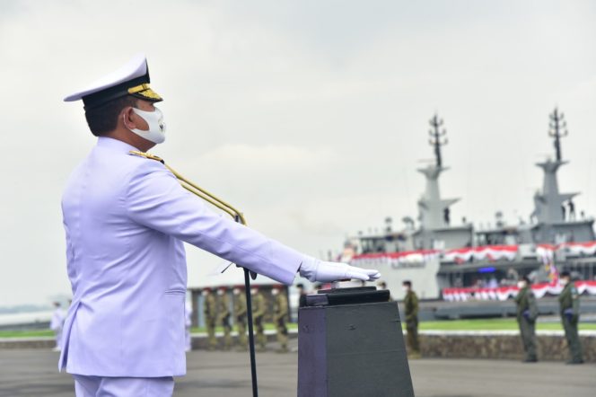 
					Puncak Peringatan HUT Armada RI, Kasal Resmikan 6 KRI Buatan Dalam Negeri