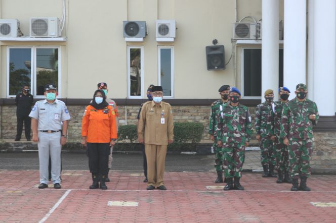 
					Plh Walikota Dumai Ikuti Apel Gelar Pasukan Operasi Lilin Lancang Kuning 2020
