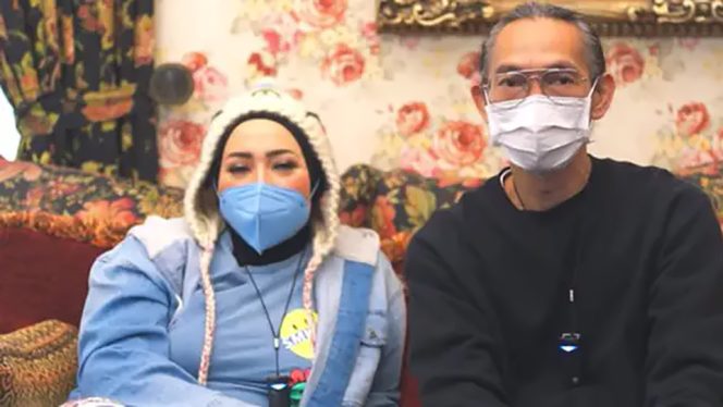 
					Anto Hoed Ungkap yang Membuatnya Jatuh Hati Kepada Melly Goeslaw