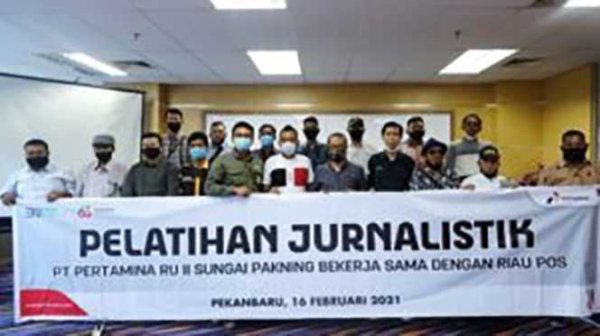 
					Pertamina RU II Sungai Pakning Gandeng Riau pos, Gelar Pelatihan Jurnalistik