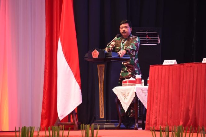 
					Panglima TNI Marsekal Hadi Tjahjanto membuka Rapat Pimpinan (Rapim) TNI 2021 di GOR Ahmad Yani Mabes TNI, Cilangkap, Jakarta Timur. (Foto: Puspen TNI)