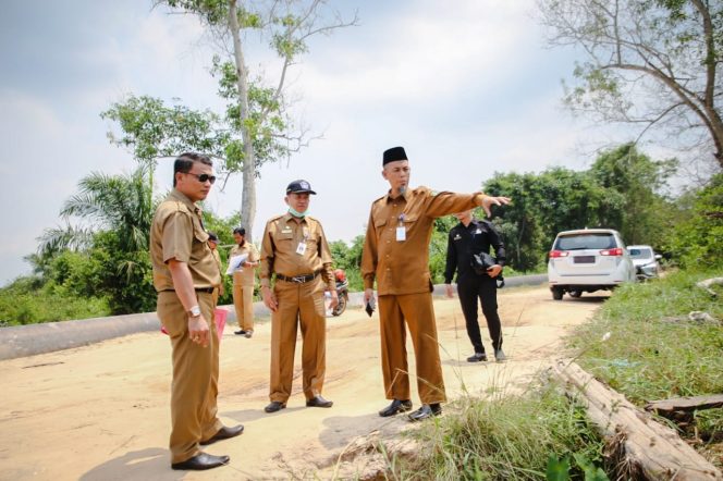 
					Hari Pertama Bekerja, Wali Kota Dumai H Paisal Fokus Tuntaskan Masalah Banjir dan Sampah