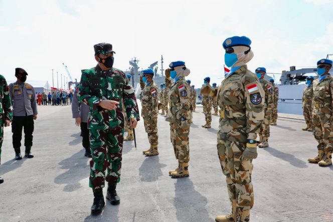 
					Panglima TNI: Keberangkatan Satgas MTF ke Lebanon, Bukti Kesiapan Operasional TNI Angkatan Laut yang Tinggi