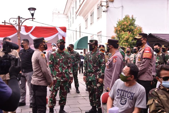 
					Panglima TNI: Prokes Senjata Utama Menangkal Laju Penularan Covid-19