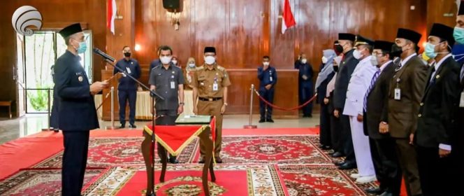 
					Walikota Melantik 23 Orang Pejabat Administrator Di Lingkungan Pemerintah Kota Dumai