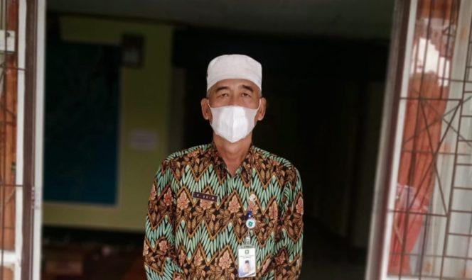 
					Korwil Pendidikan Siak Kecil, H. Soim, S.Pd, MM.