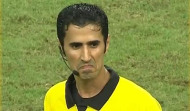 
					Wasit AFF Vietnam vs Thailand, Al Adba Saoud Ali Jadi Sorotan Publik