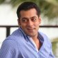 Cerita Salman Khan Digigit Ular, Tapi Selamat