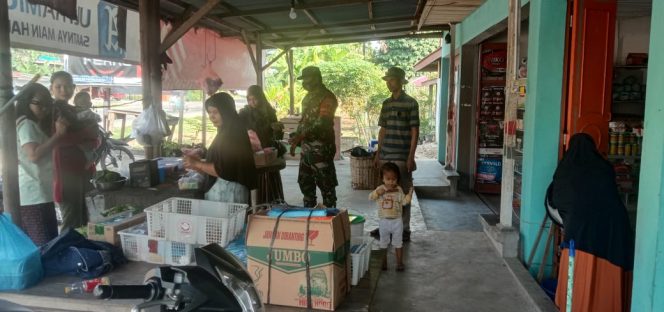 
					Babinsa Mundam Lakukan Sosialisasi Pencegahan Covid-19 di Wilayah Binaannya