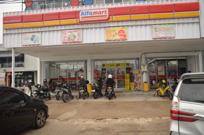 
					Jual Produk Kadaluarsa, Pihak Alfamart Sudirman 1 ACU Akui Kelalaian