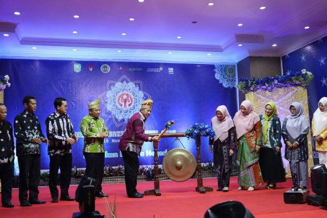 
					Festival Batik dan Tenun Siak Pacu Kreativitas Generasi Muda