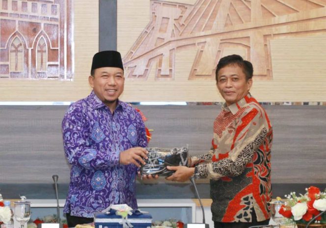 
					Kagum Atas Kinerja BAZnas, Bupati Lombok Tengah Belajar ke Siak.