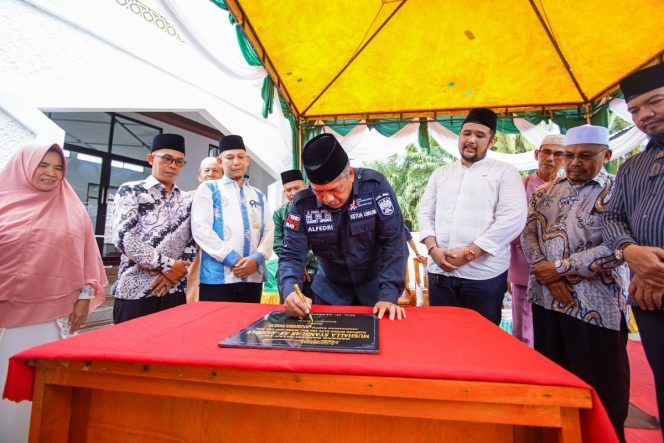 
					Resmikan Musala Syamsuar Ar-Rahman Bupati Alfedri : Semoga Jadi Motivasi Bagi Masyarakat Untuk Berwakaf.