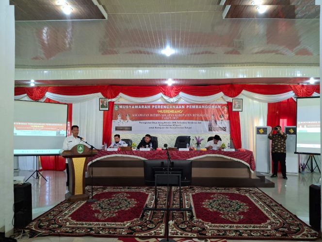 
					Musrenbang Bathin Solapan Perkuat Sinergi Pemerintah dan Masyarakat Menuju Arah Pembangunan 2027