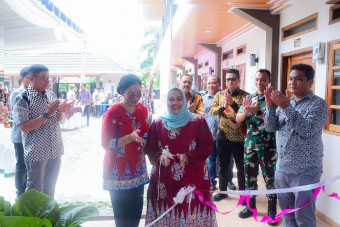 
					Resmikan Defa Kostel Mandau, Bupati Bengkalis Dukung Hunian Modern Berkonsep Hotel