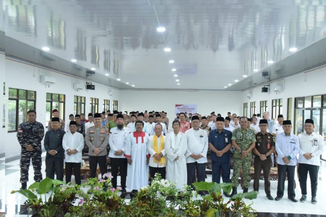 
					Semangat Kebersamaan, Doa Lintas Agama Warnai Peringatan Hari Bhayangkara ke-80