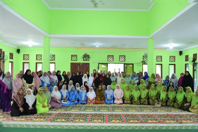 
					Semarak Muharram 1448 H GOW Bengkalis di Desa Ketam Putih Diisi Tausiah dan Bazar Pakaian