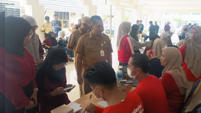 
					Tingkatkan Capaian Target, Dinkes Bengkalis Tinjau Pelaksanaan Jemput Bola CKG di Polbeng